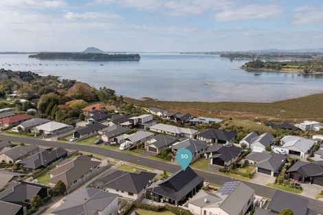 Photo of property in 50 Bert Wall Drive, Omokoroa, 3114