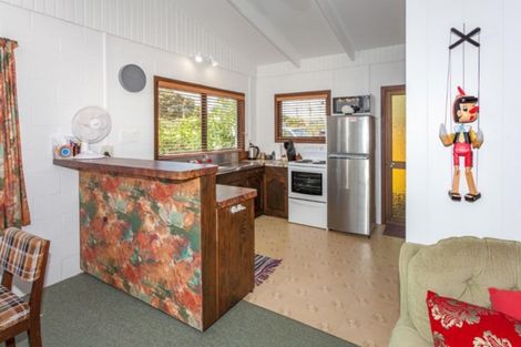 Photo of property in 605a Ocean Road, Whangamata, 3620