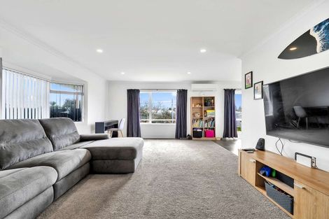 Photo of property in 8 Watarawi Place, Whakatane, 3120