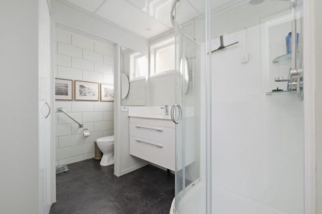 Photo of property in 15 Lloyd Street, Parkvale, Tauranga, 3112