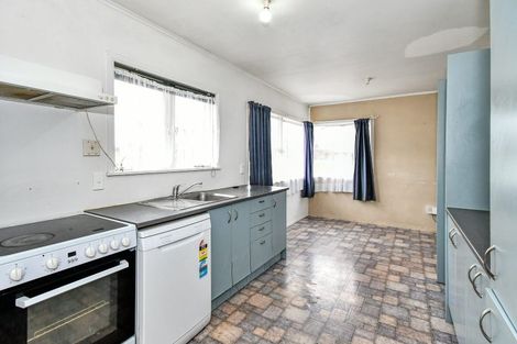 Photo of property in 27 Royston Street, Rosehill, Papakura, 2113
