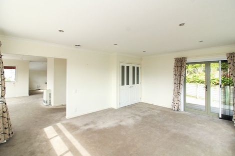 Photo of property in 22 Sandybrow, Churton Park, Wellington, 6037