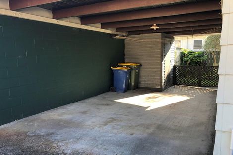 Photo of property in 2/8 Putney Place, Ranui, Auckland, 0612