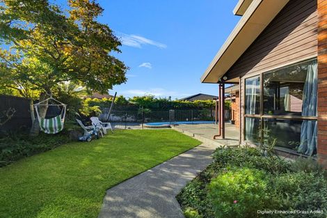 Photo of property in 11 Fern Grove, Taradale, Napier, 4112
