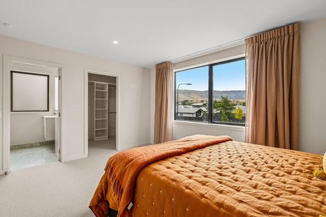Photo of property in 18 Woods Crescent, Cromwell, 9310