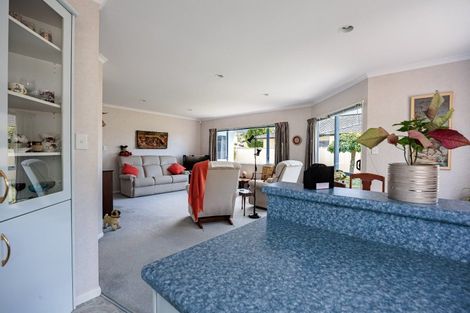 Photo of property in 88b Kensington Drive, Taradale, Napier, 4112
