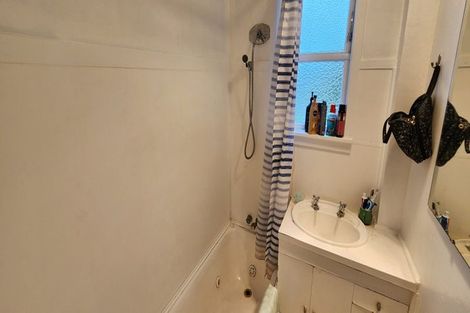 Photo of property in 9 Timandra Street, Welbourn, New Plymouth, 4312