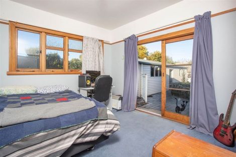 Photo of property in 12 Mayfield Avenue, Mairehau, Christchurch, 8013