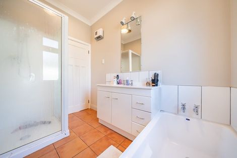 Photo of property in 22 Miro Street, Trentham, Upper Hutt, 5018