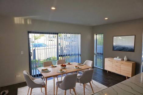 Photo of property in 30 Matawhanga Drive, Wattle Downs, Auckland, 2103