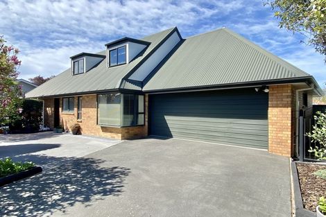 Photo of property in 18b Oak Grove, Ashburton, 7700