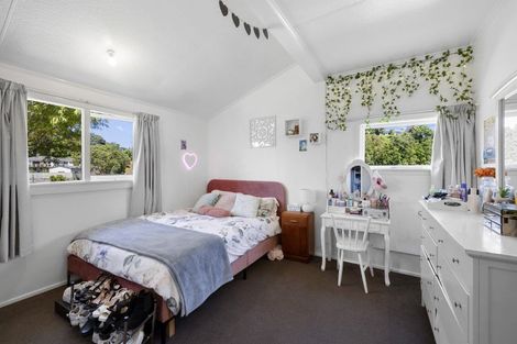 Photo of property in 1/92b South Road, Blagdon, New Plymouth, 4310
