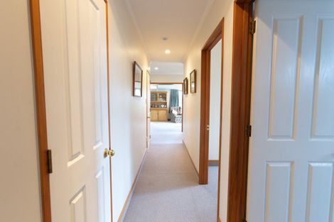 Photo of property in 3 Montague Way, Taradale, Napier, 4112