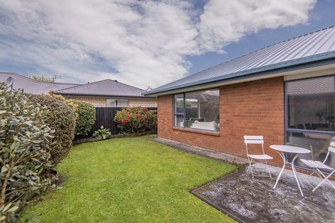 Photo of property in 14 Innisfree Place, Northwood, Christchurch, 8051