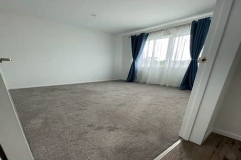 Photo of property in 3 Franheim Crescent, Orewa, 0931