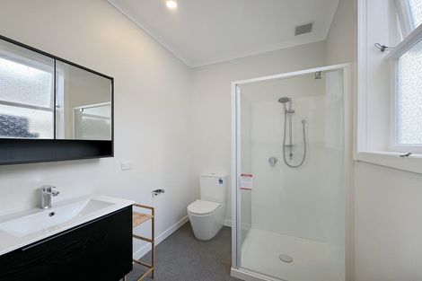 Photo of property in 1/24 Austin Street, Mount Victoria, Wellington, 6011