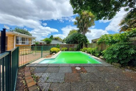 Photo of property in 42 Coleridge Drive, Enderley, Hamilton, 3214