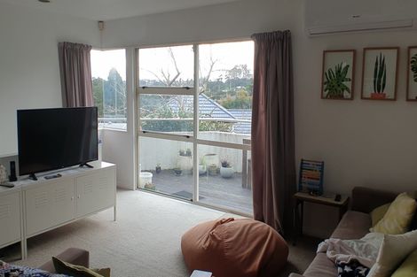 Photo of property in 19 Highbury Bypass, Birkenhead, Auckland, 0626