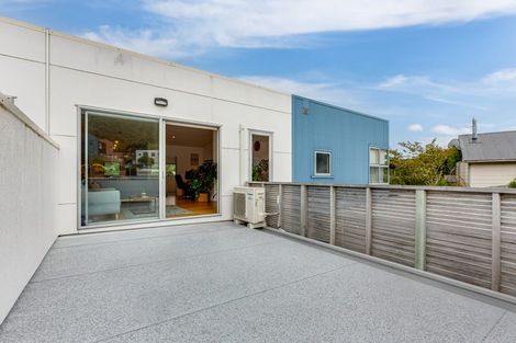 Photo of property in 77 Saddleback Grove, Karori, Wellington, 6012