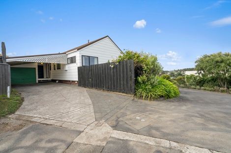 Photo of property in 84 Mercury Way, Whitby, Porirua, 5024