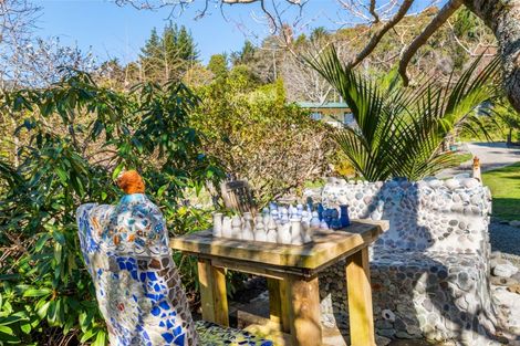 Photo of property in 826 Queen Charlotte Drive, Havelock, Picton, 7281