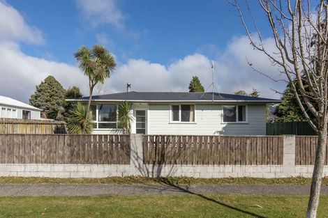 Photo of property in 13 Hirangi Road, Turangi, 3334