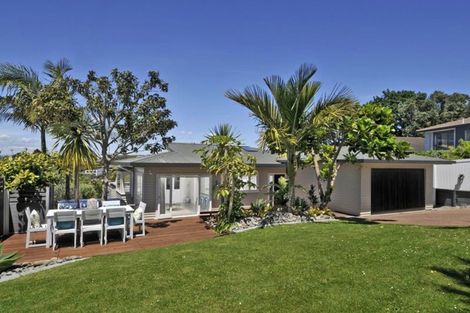 Photo of property in 68 Kowhai Road, Campbells Bay, Auckland, 0630