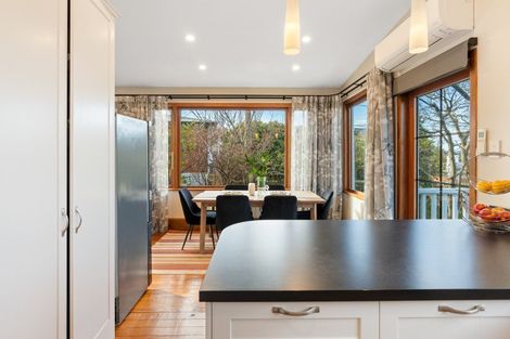 Photo of property in 143 Kenmure Road, Kenmure, Dunedin, 9011