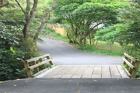 Photo of property in 116a Pinehaven Road, Pinehaven, Upper Hutt, 5019