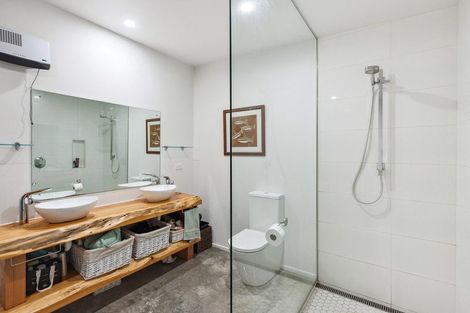 Photo of property in 12a Mahana Road, Paraparaumu Beach, Paraparaumu, 5032