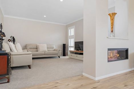 Photo of property in 5 Onerere Drive, Whitianga, 3510