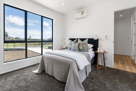 Photo of property in 4 Dame Nganeko Drive, Glenbrook, 2681