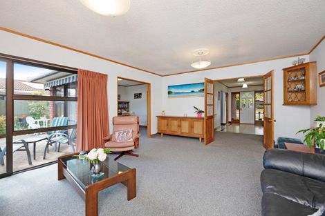 Photo of property in 11 Hurunui Street, Waikanae, 5036