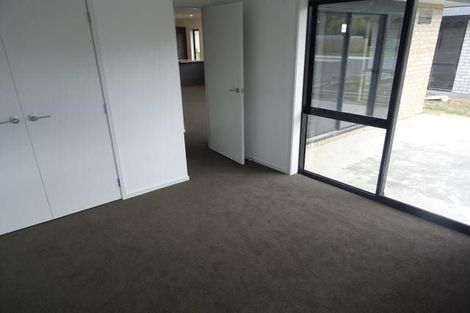 Photo of property in 18/11u Errol Close, Burbush, Hamilton, 3288