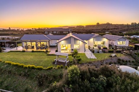 Photo of property in 303 Fairview Drive, Akatarawa, Upper Hutt, 5372