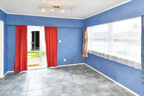 Photo of property in 430 Great South Road, Opaheke, Papakura, 2113