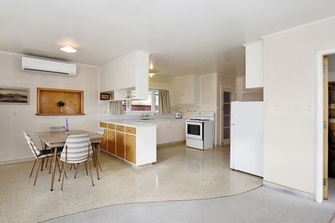 Photo of property in 6 Keats Crescent, Stoke, Nelson, 7011