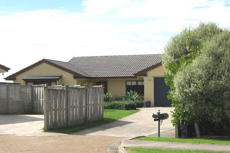 Photo of property in 9 Russett Grove, Henderson, Auckland, 0612