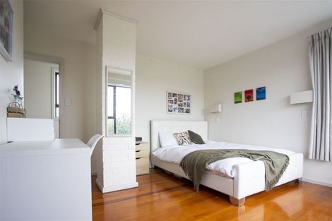 Photo of property in 177 Cashmere Road, Hoon Hay, Christchurch, 8025