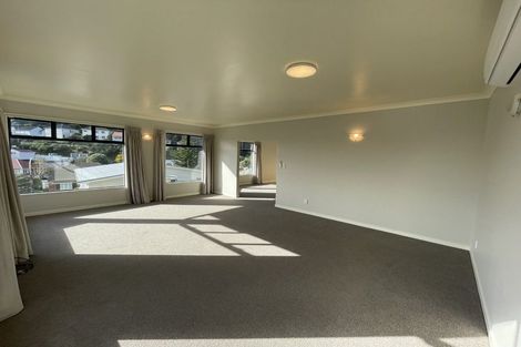 Photo of property in 88a Strathmore Avenue, Strathmore Park, Wellington, 6022