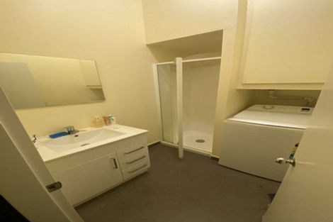 Photo of property in 5u8 Hopper Street, Mount Cook, Wellington, 6011