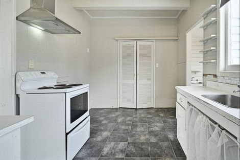 Photo of property in 225 Grove Road, Mayfair, Hastings, 4122