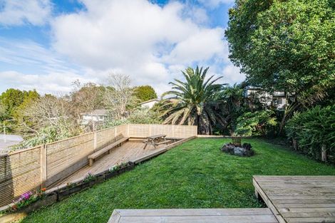 Photo of property in 9 Dundas Place, Henderson, Auckland, 0612