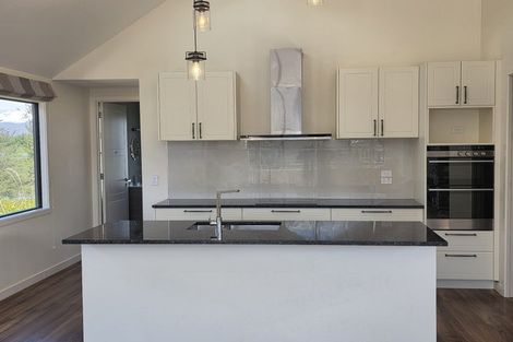 Photo of property in 26 Soudley Court, Jacks Point, Queenstown, 9371