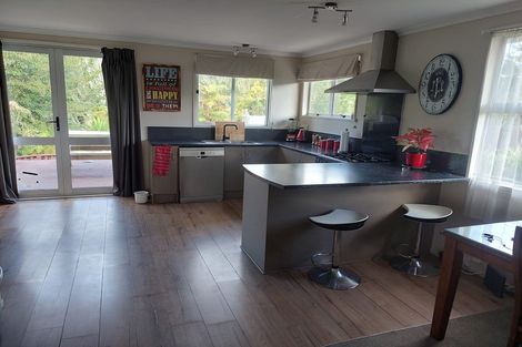 Photo of property in 18 Utuhina Road, Springfield, Rotorua, 3015