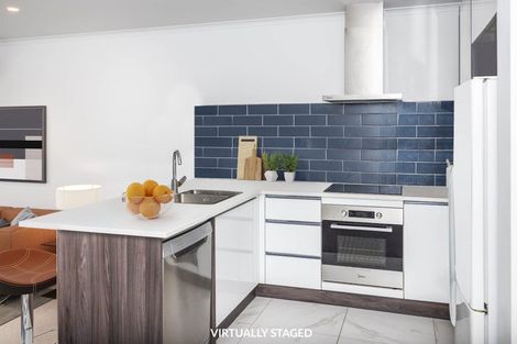 Photo of property in 12u4 Scotland Place, Hillcrest, Hamilton, 3216