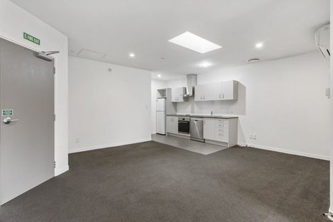 Photo of property in 4/107 Great South Road, Papakura, 2110