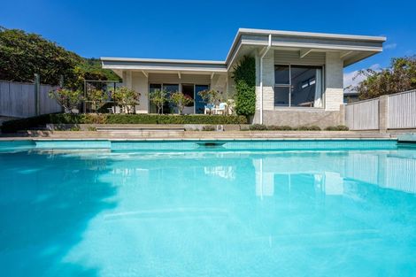 Photo of property in 13 Kotare Street, Waikanae, 5036