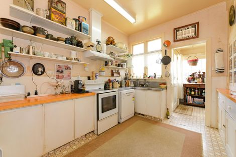 Photo of property in 55 Karina Terrace, Roslyn, Palmerston North, 4414