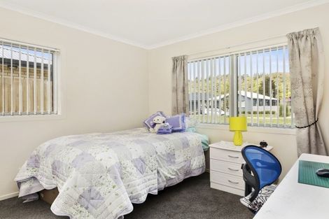 Photo of property in 15 Te Toru Street, Taita, Lower Hutt, 5011